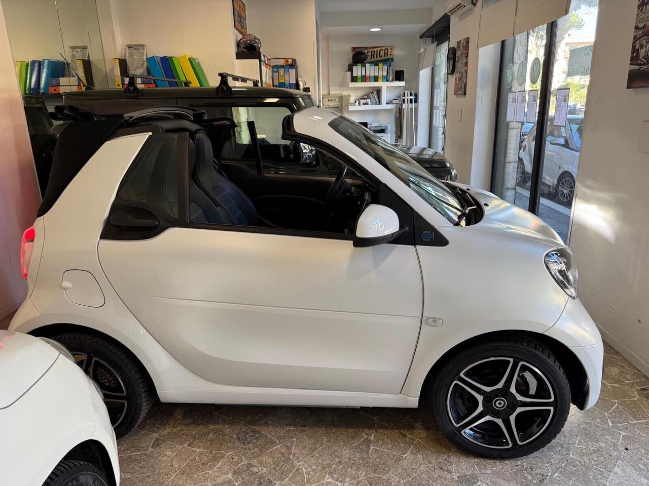 Smart ForTwo EQ PRIME 82cv Navi Camera Fari 22KW