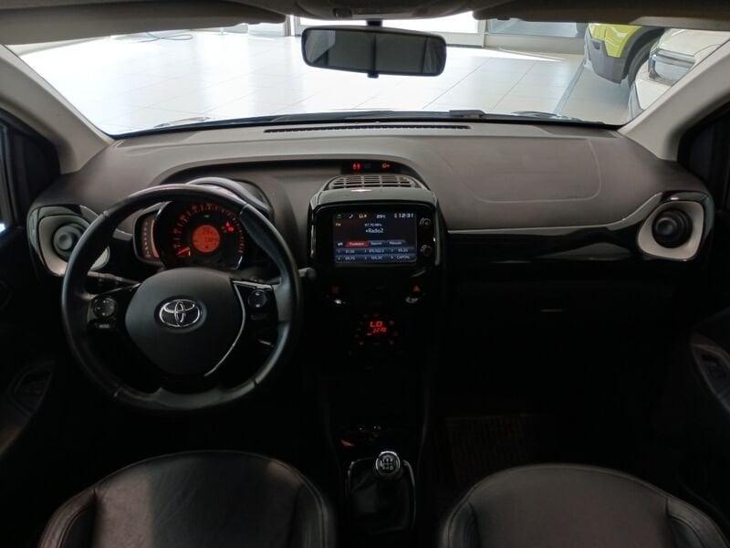 Toyota Aygo 1.0 VVT-i x-clusiv