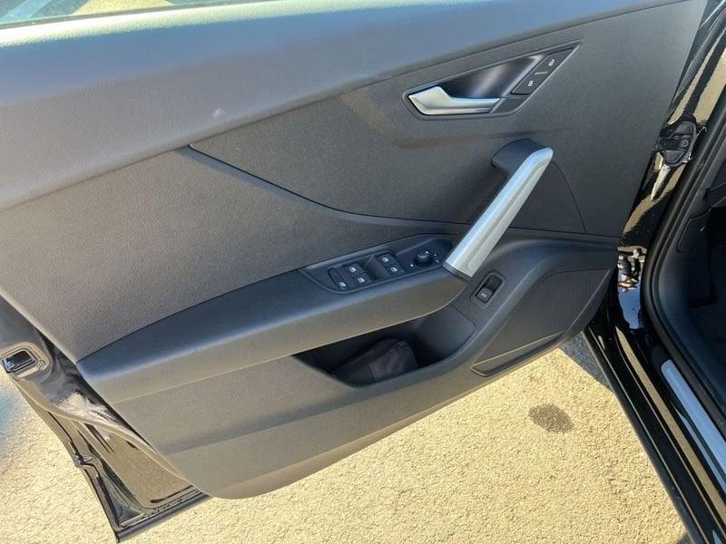 Audi Q2 Q2 30 TFSI Business Advanced LED CAMERA