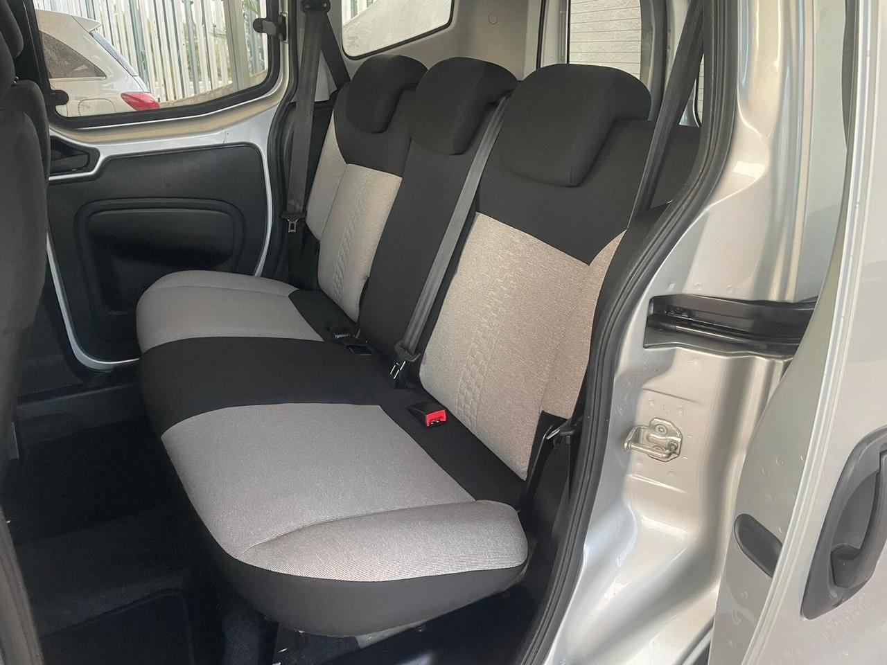 Fiat Qubo 1.4 8V 77 CV Lounge Natural Power
