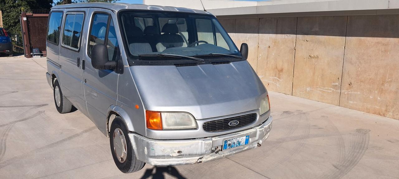 Ford Transit/Tourneo Tourneo 2.5 TD 85CV 9 POSTI OTTIME CONDIZIONI