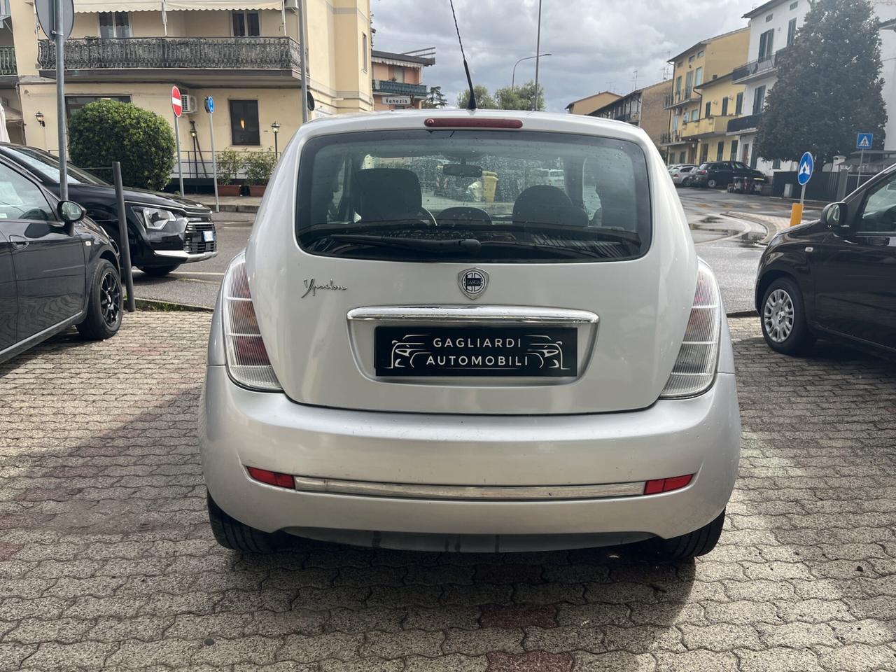 Lancia Ypsilon 1.2 Argento