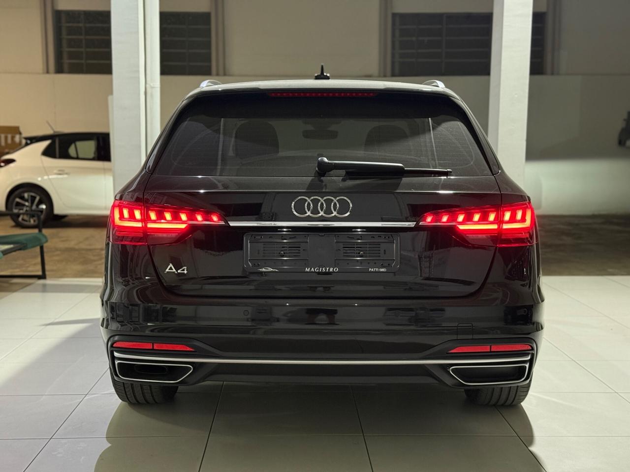 AUDI A4 Avant 2.0 TDI 163 CV Mild-Hybrid LED Matrix