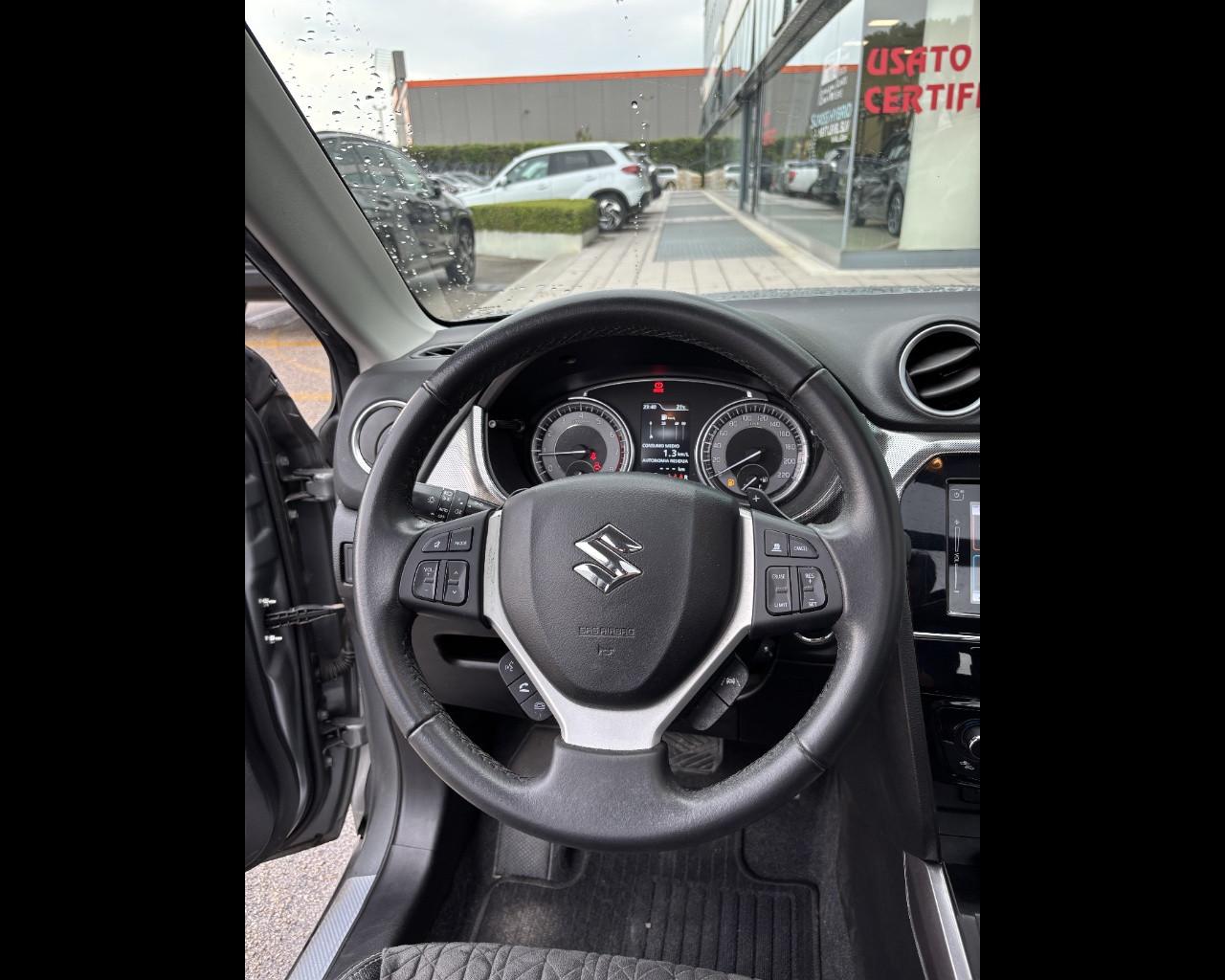 SUZUKI Vitara (2015) - Vitara 1.4 Hybrid A/T Starview
