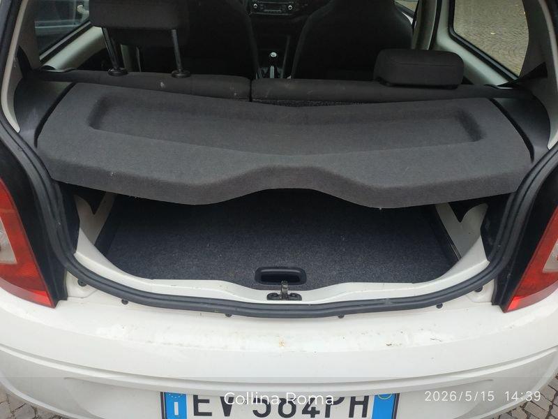 Volkswagen up! 1.0 44kW move up!
