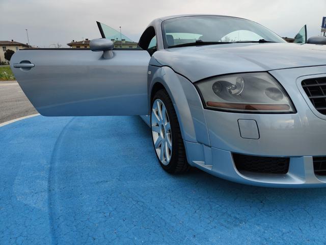 AUDI TT Coupé 3.2 V6 Quattro CAMBIO MANUALE