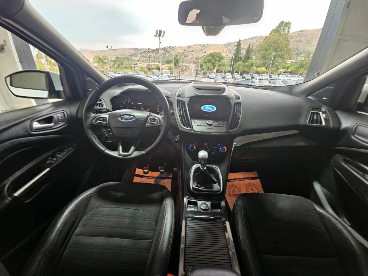 Ford Kuga 1.5 tdci ST-Line Business s&s 2wd 120cv