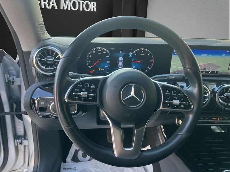 Mercedes-Benz CLA CLA Coupe 200 d Sport