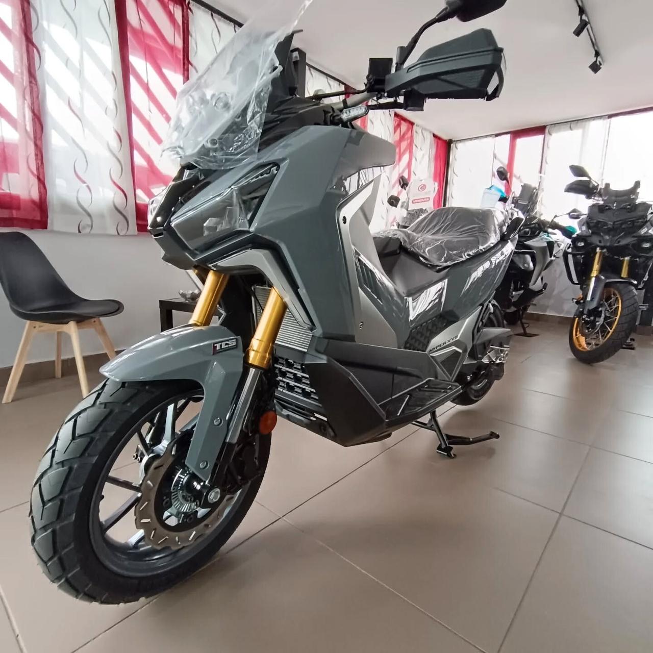 Sym Adx 400 TG NUOVI DA IMMATRICOLARE