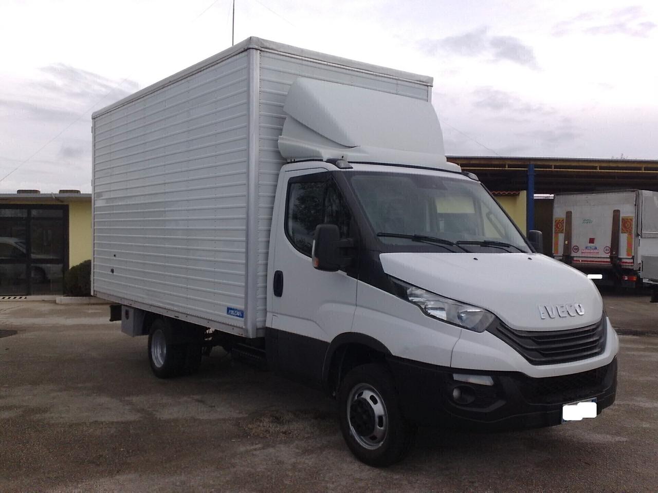 Iveco Daily 35c15 3000cc MOTORE NUOVO - 2019