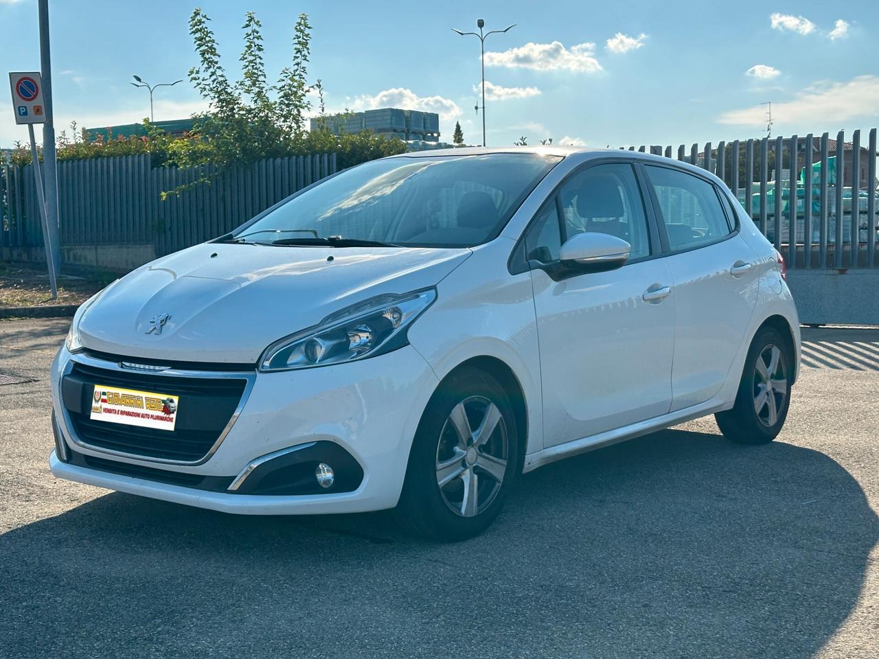 Peugeot 208 BlueHDi 100 S&S 5 porte GT Line