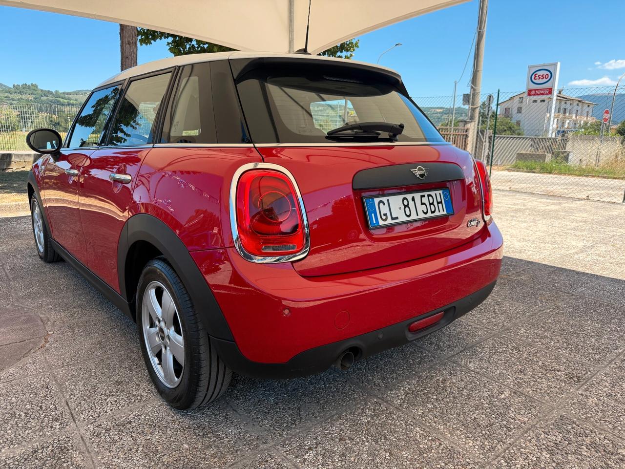 "UNA CHICCA" Mini 1.5 One D Hype