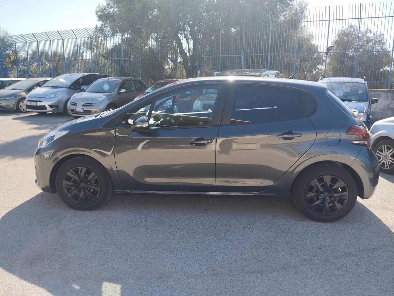 Peugeot 208 BlueHDi 75 5 porte Active