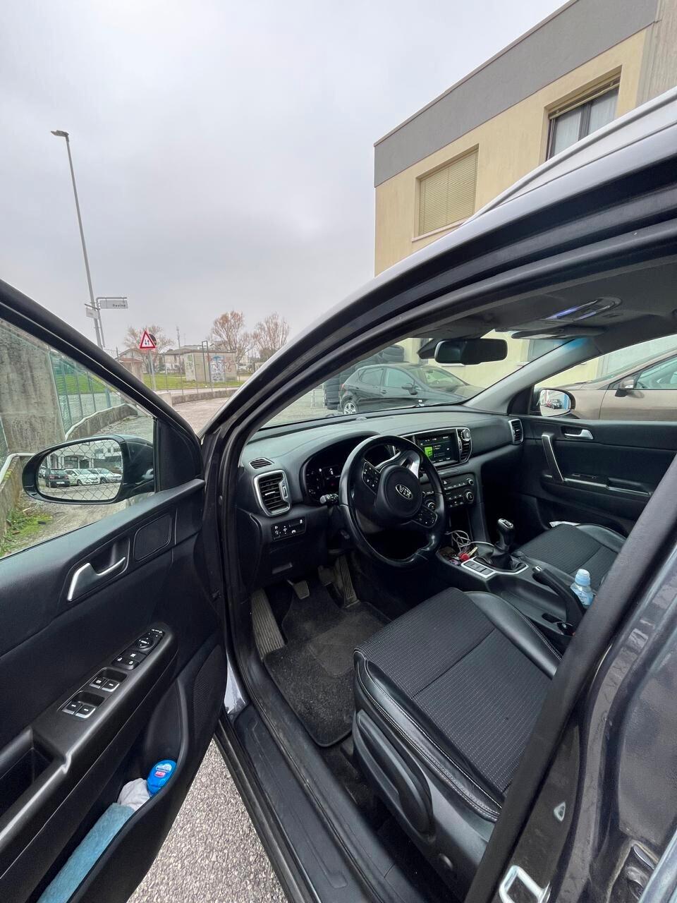 Kia Sportage 1.7 CRDI 2WD Active