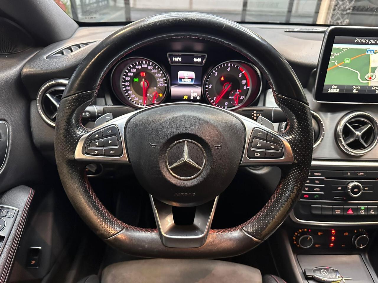 Mercedes-benz CLA 220 d Automatic Premium