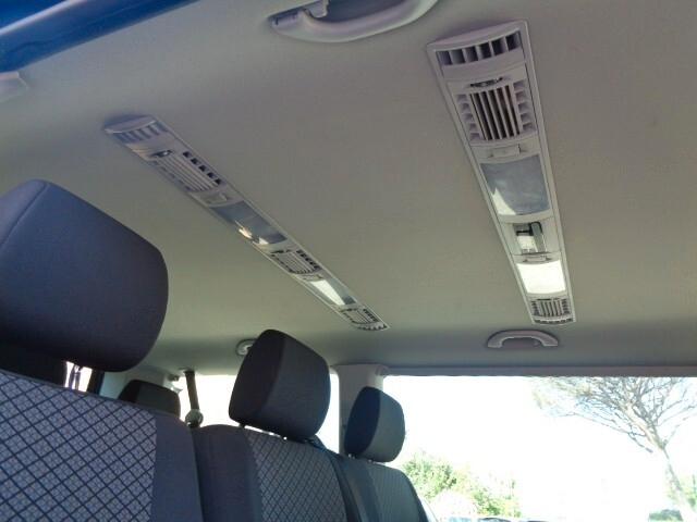 Volkswagen Caravelle 2.0 TDI 110CV PC Trendline 9 POSTI CLIMA TRIZONA IVA COMPRESA
