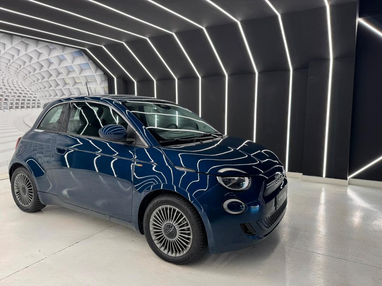 Fiat 500 500e Berlina 42 kWh Passion-KM CERTIFICATI-PERMUTE-12 MESI DI GARANZIA