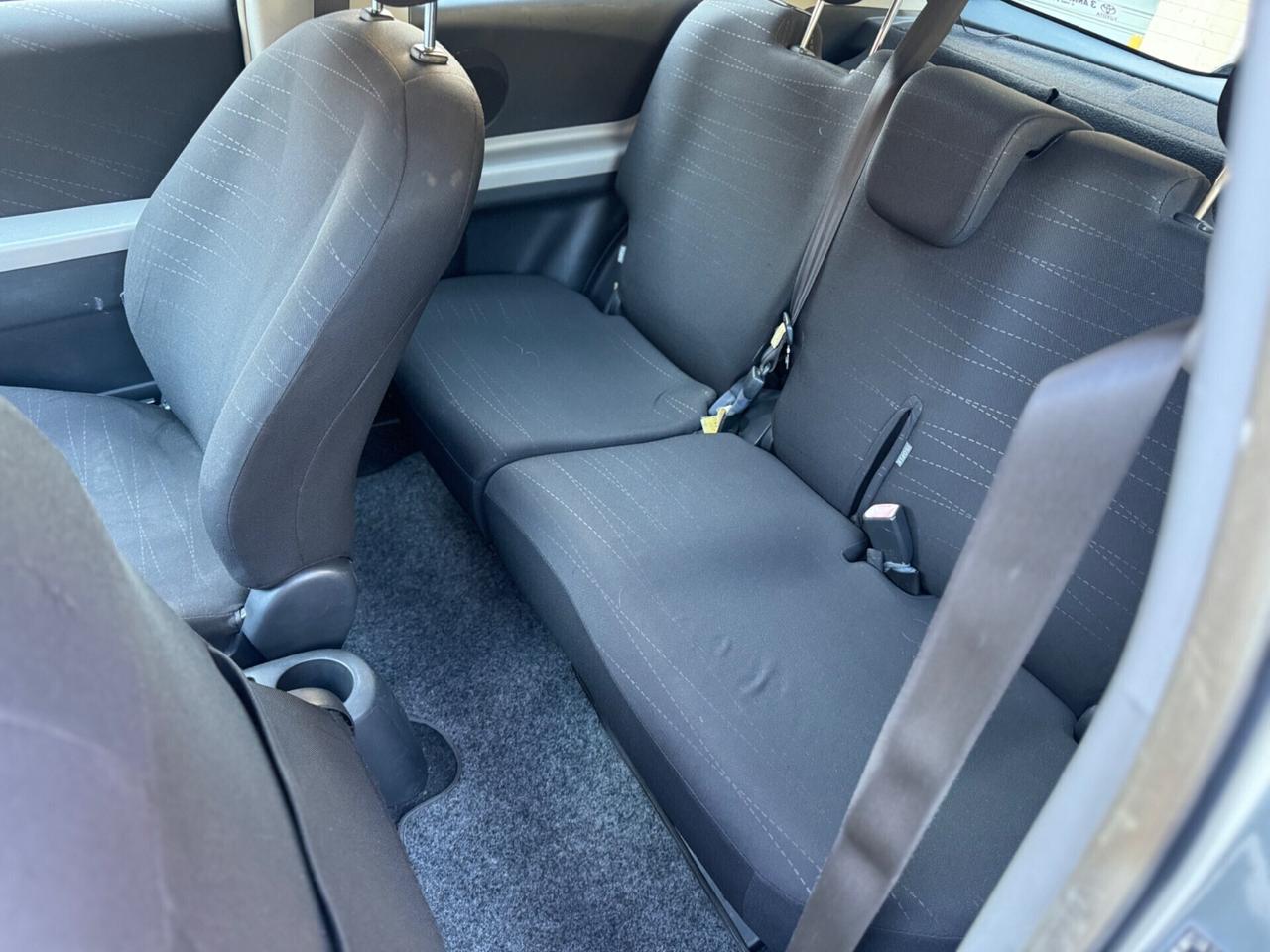 Toyota Yaris 1.0 2006