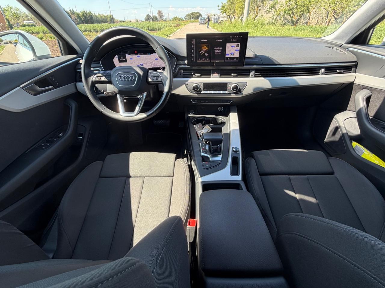 Audi A4 35 TDI/163 CV S tronic Business