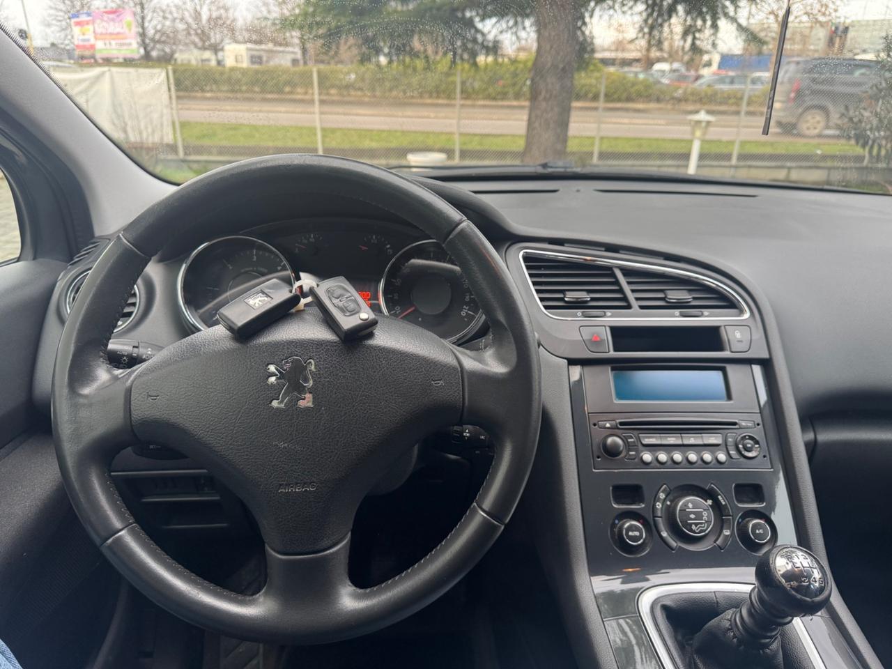 Peugeot 5008 2.0 HDi 150CV Business