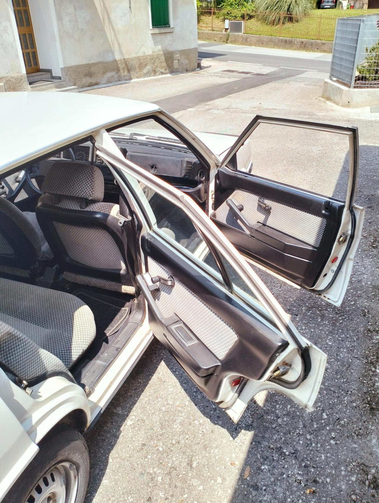 Lancia Delta 1.3