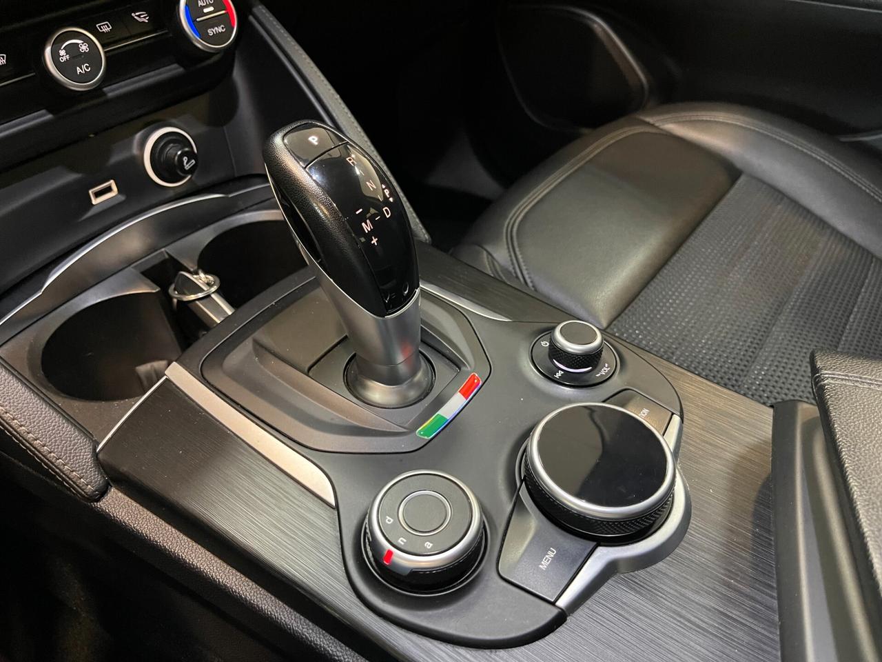 Alfa Romeo Stelvio 2.2 Turbodiesel 180 CV AT8 Q4 Executive