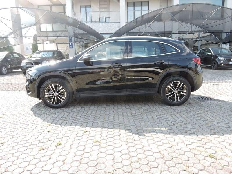 Mercedes-Benz GLA GLA 180 Automatic Advanced