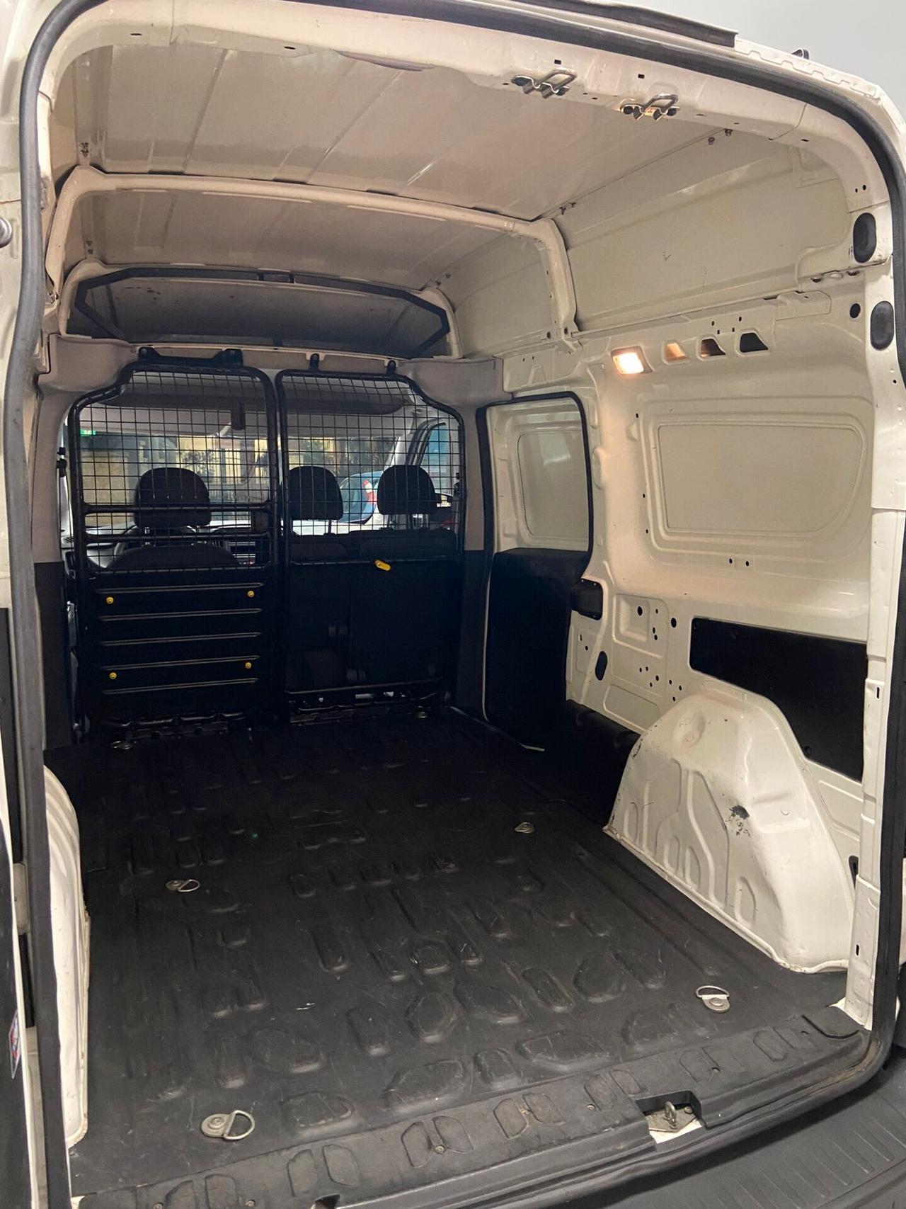 Fiat Doblò 1.6 MJT 105CV PL-TA Cargo Maxi XL Lamierato SX 3 posti