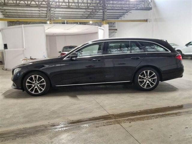 MERCEDES-BENZ E 220 d SW 4Matic Auto Business Extra