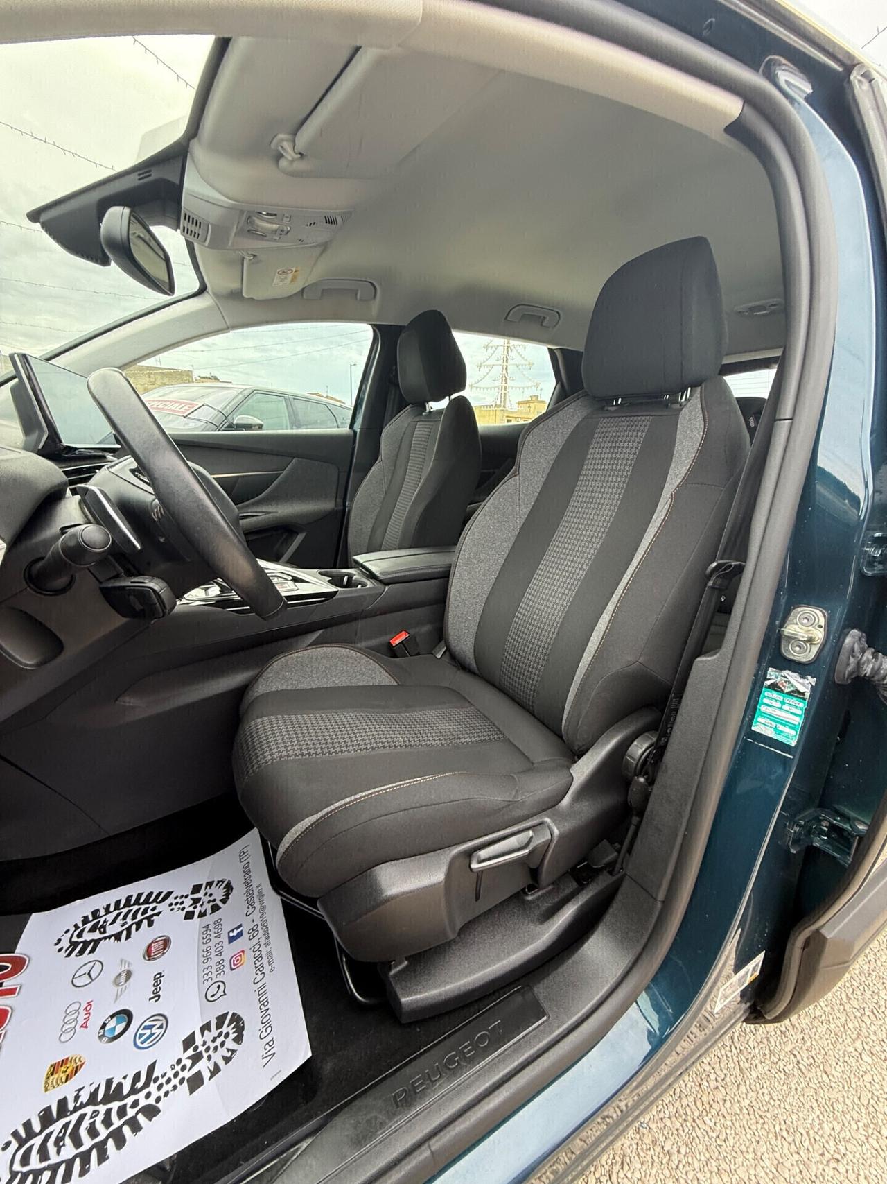 Peugeot 3008 BlueHDi 130 S&S EAT8 Allure