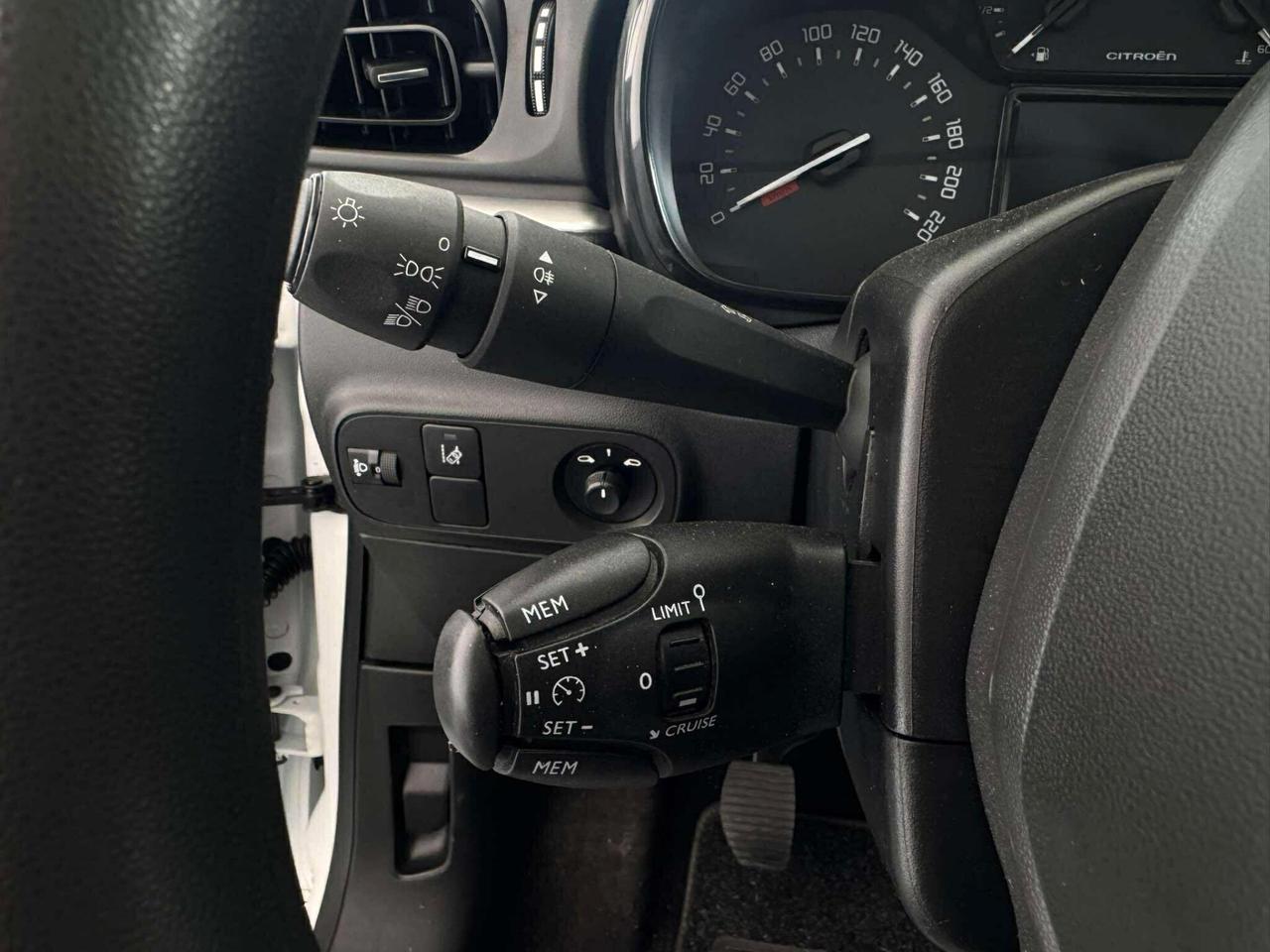 Citroen C3 BlueHDi 100 CV S&S Shine-2022