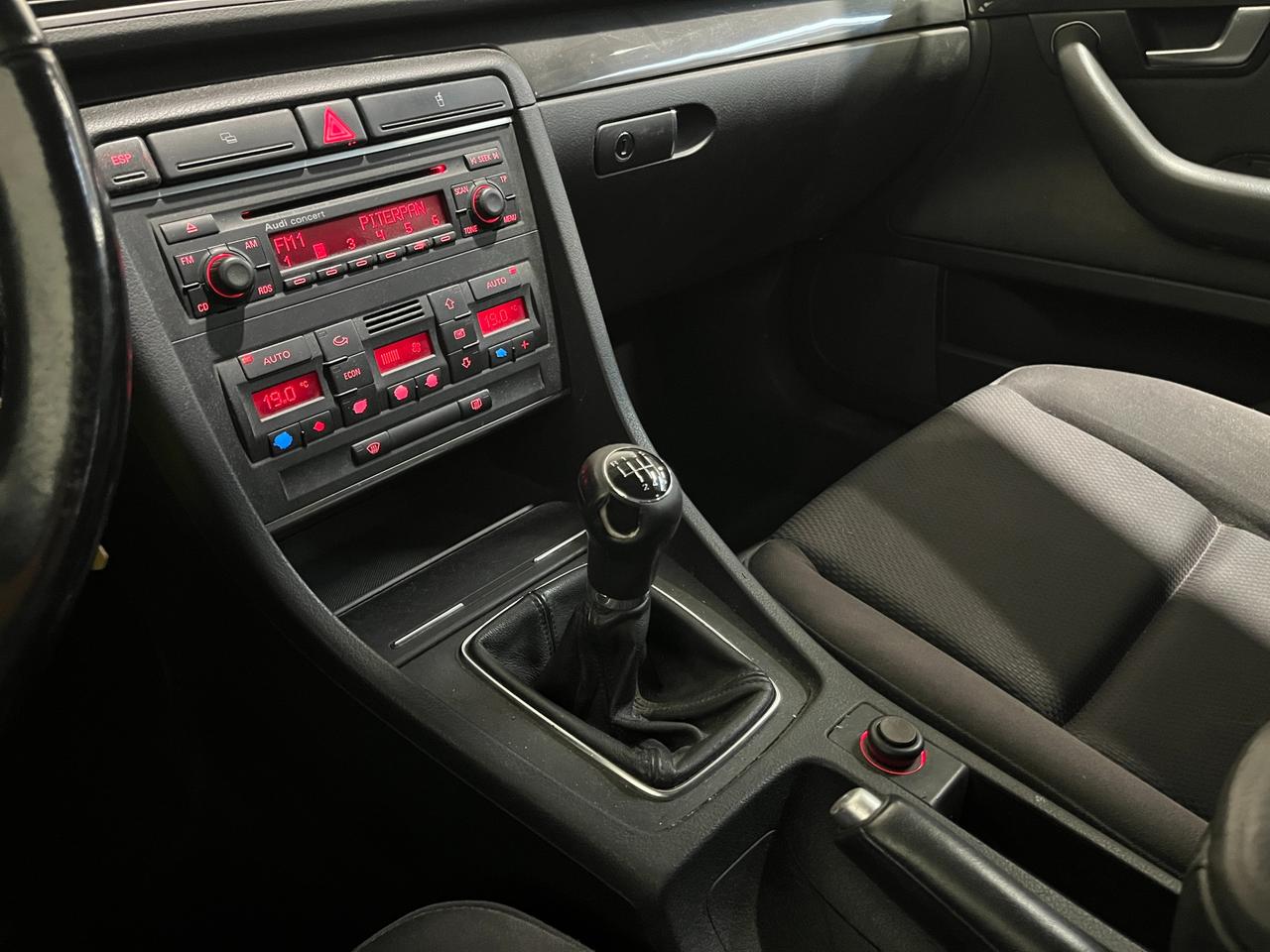 AUDI A4 AVANT 1.9TDI