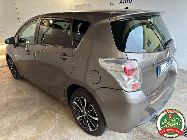 TOYOTA Verso 1.6 D-4D STYLE 7 POSTI GRANDINATA