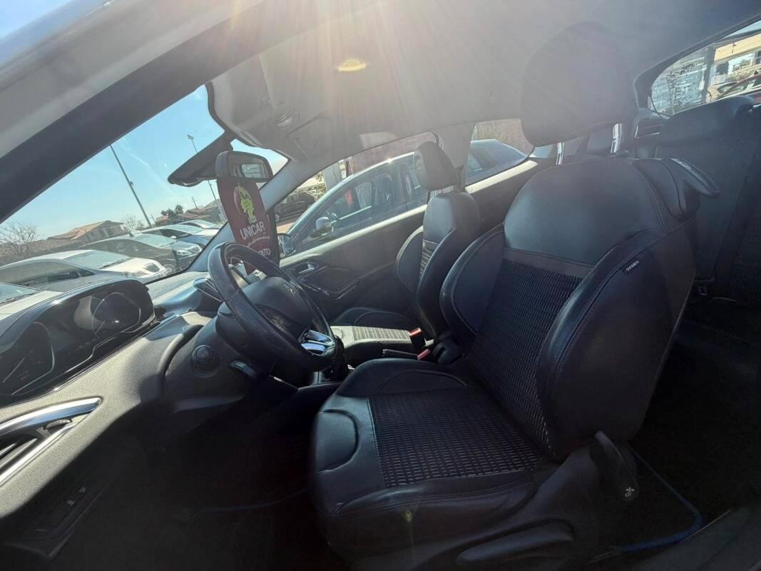 Peugeot 208 1.6 e-hdi 8v Allure s&s 5p