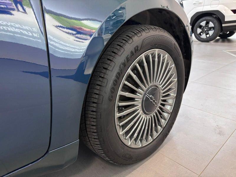 FIAT 500 500e 3+1 42 kWh Icon
