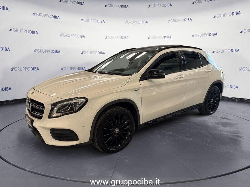 Mercedes-Benz GLA GLA-X156 2017 Diesel 200 d Night Edition auto
