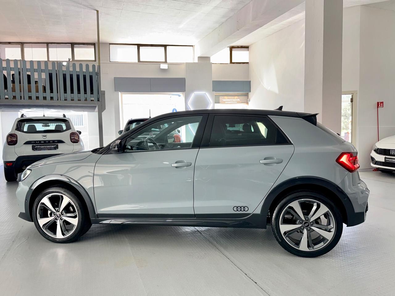 Audi A1 allstreet 30 TFSI S tronic Identity Contrast 110cv