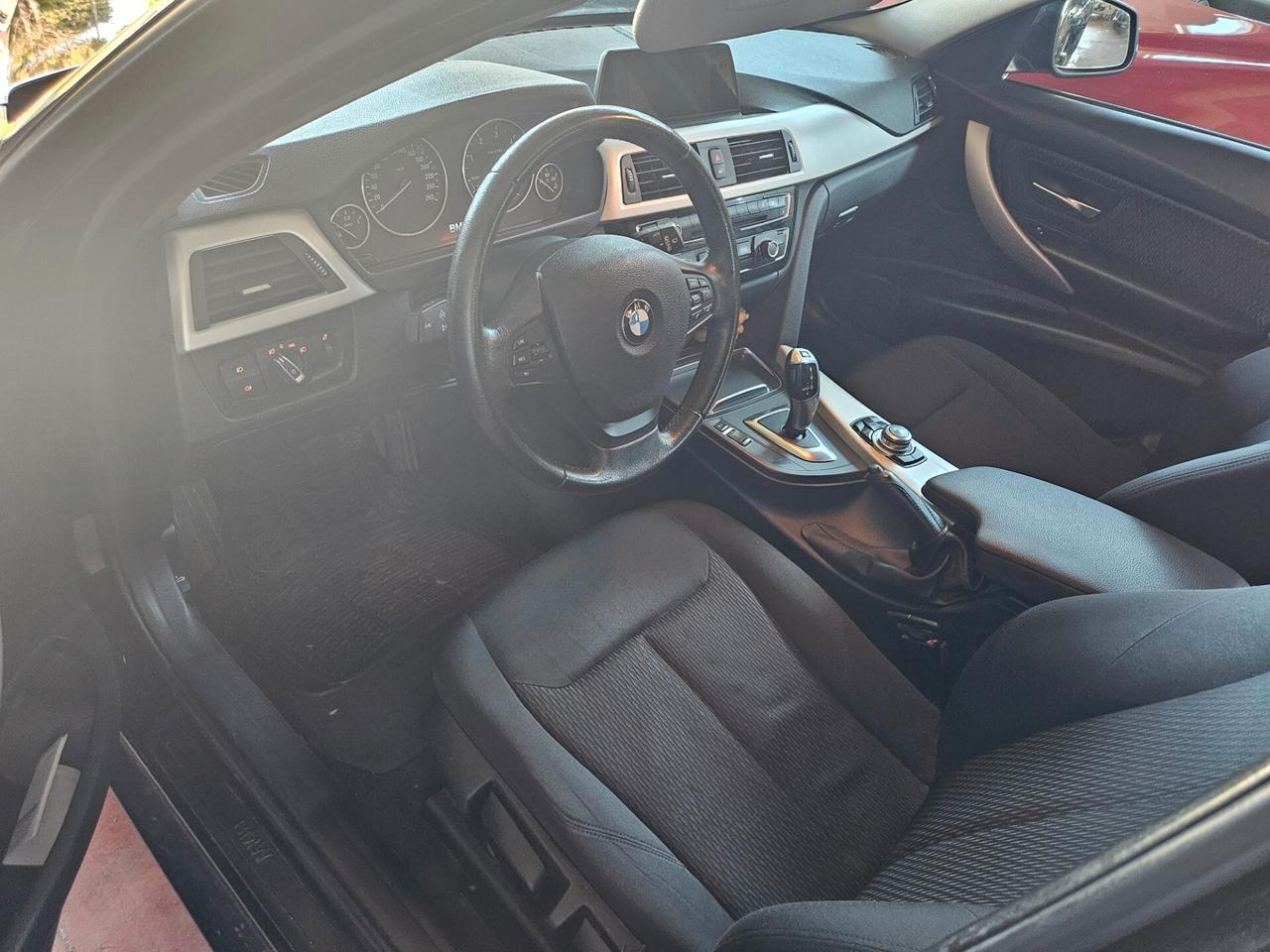 Bmw 318 318d Touring Business con TETTO aut