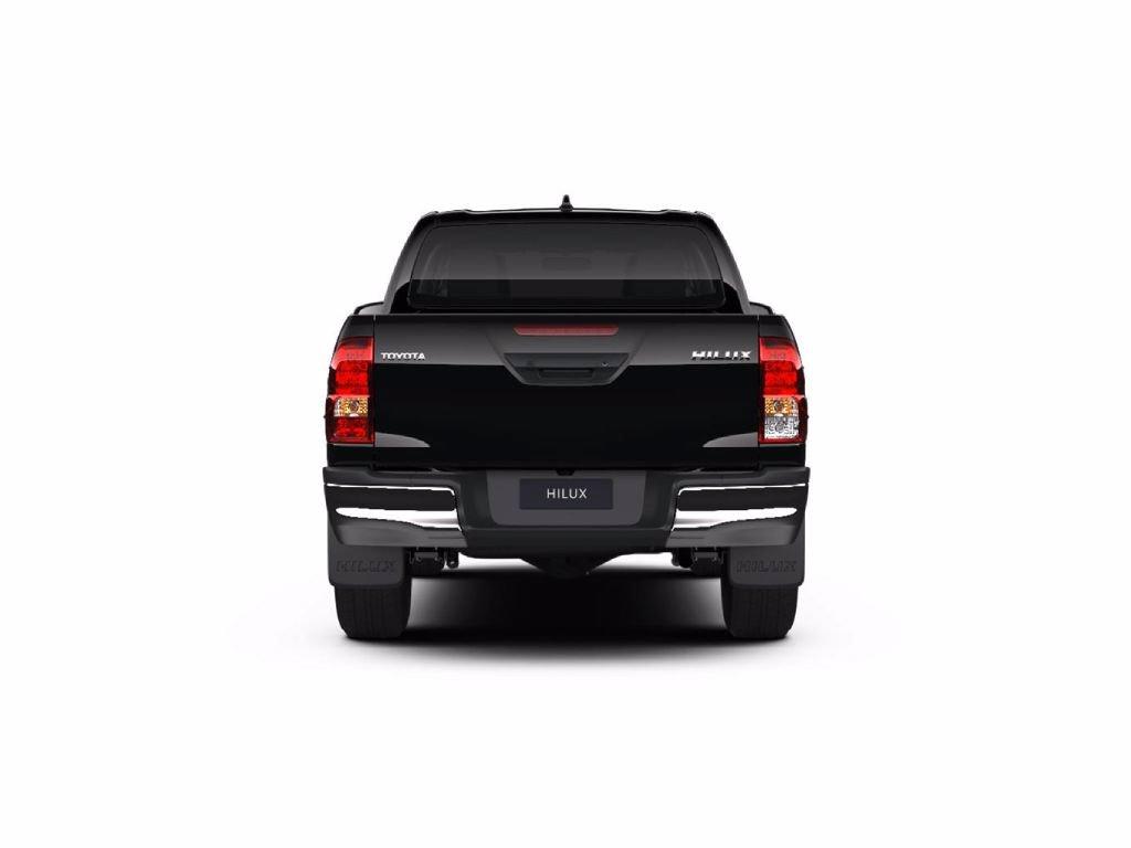TOYOTA Hilux 2.4 d-4d double cab lounge auto del 2025
