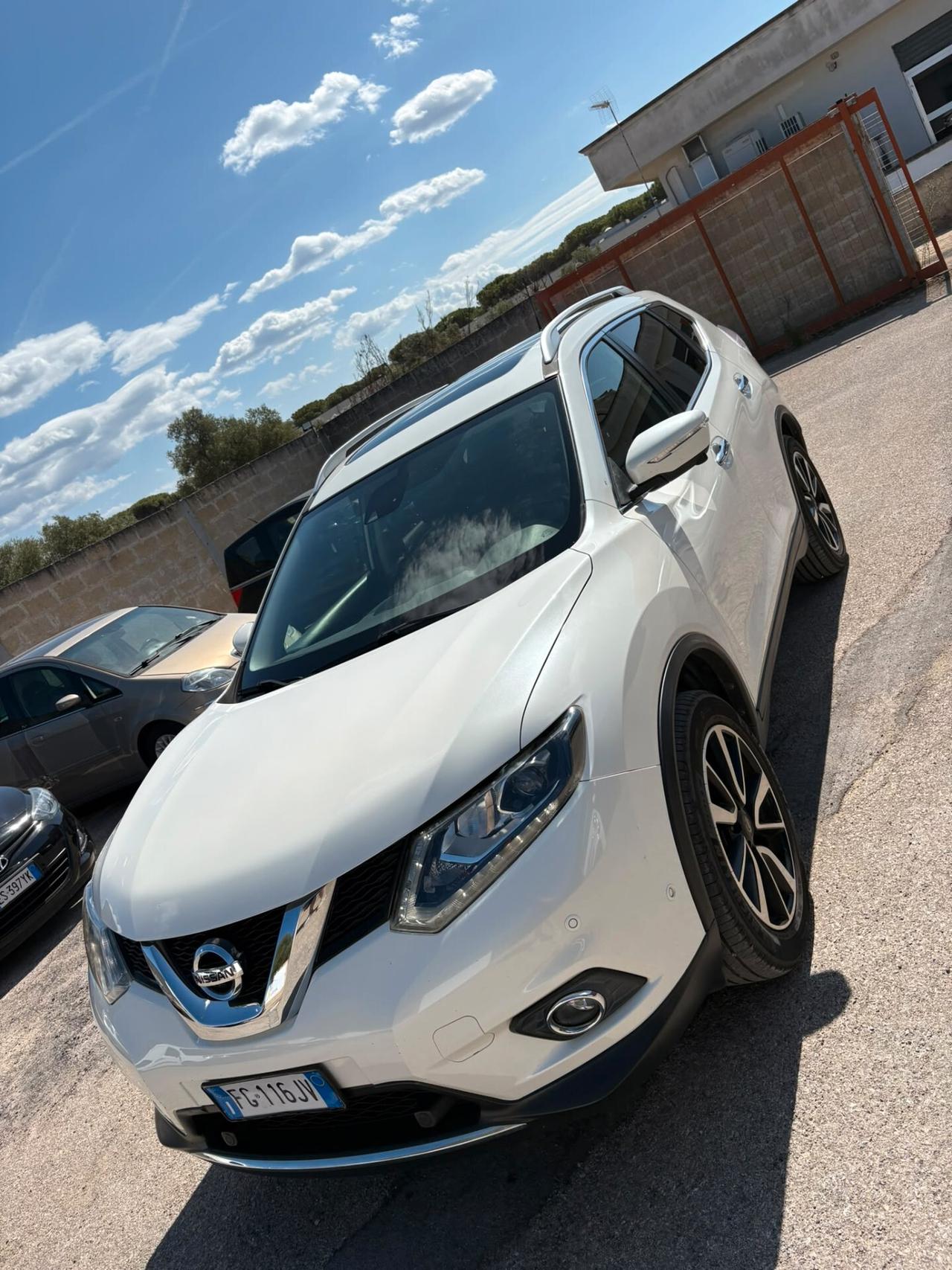 Nissan X-Trail 1.6 dCi 2WD Tekna TETTO APRIBILE UNIPRO