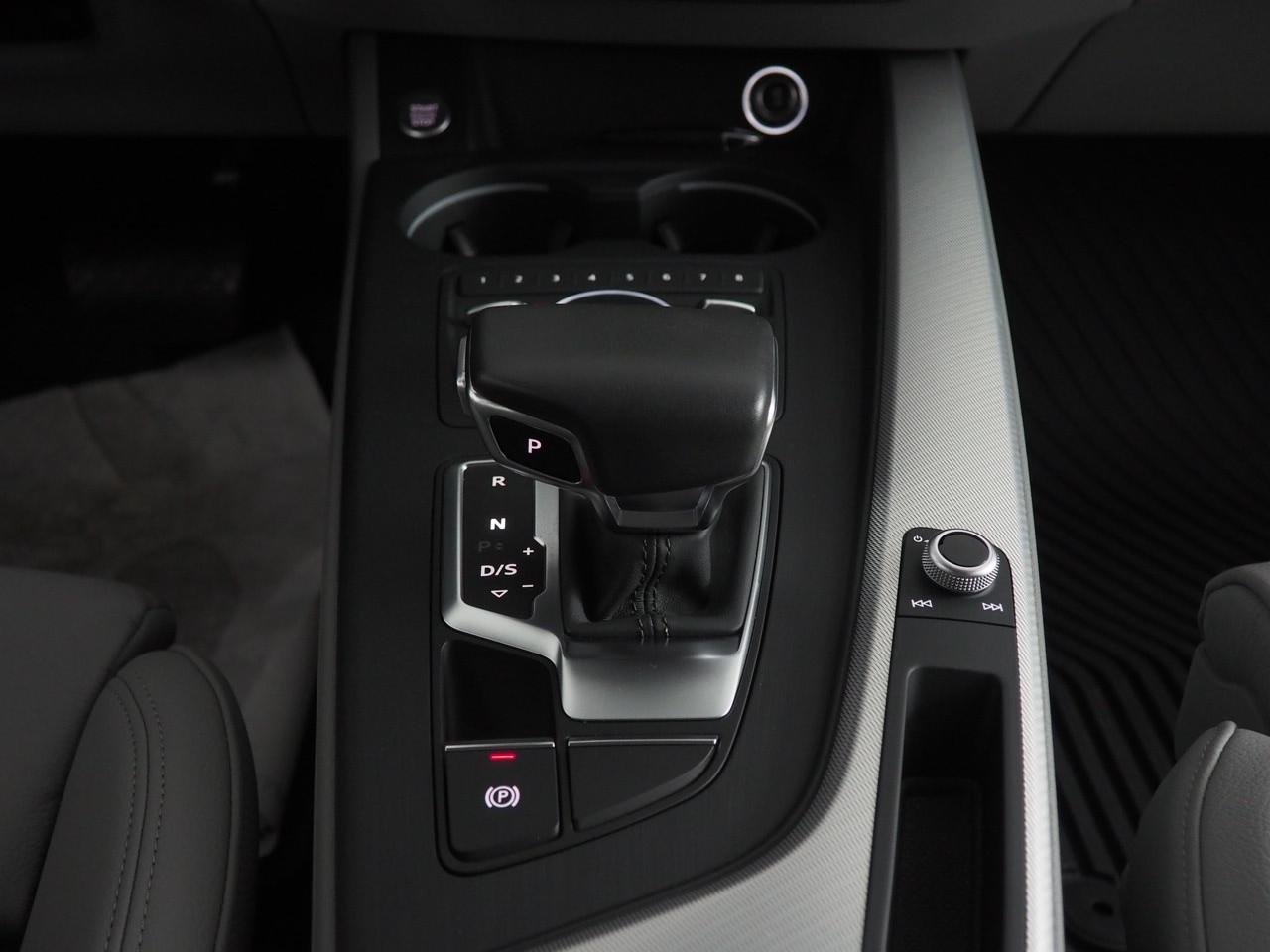 AUDI A4 V 2016 Avant - A4 Avant 40 2.0 g-tron 170cv s-tronic