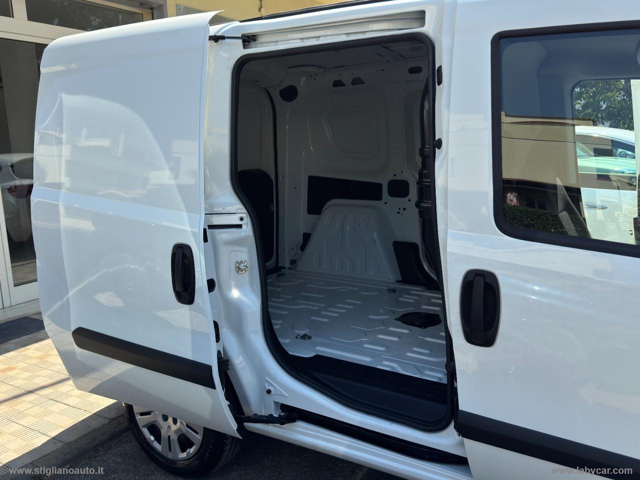 Doblò 1.6 MJT 105CV CH1 Cargo Lounge
