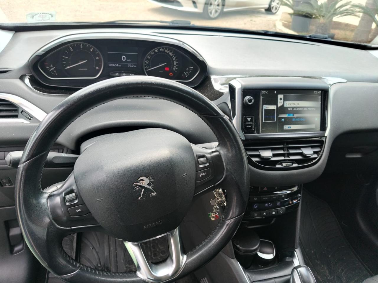 Peugeot 208 1.4 HDi 68 CV 5 porte Allure - 2014