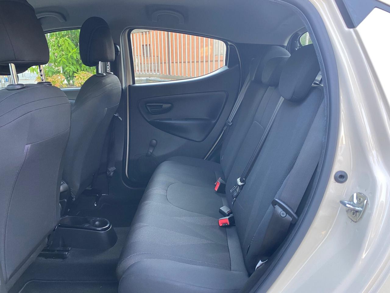 Lancia Ypsilon 1.2 69 CV 5 porte GPL Ecochic Gold