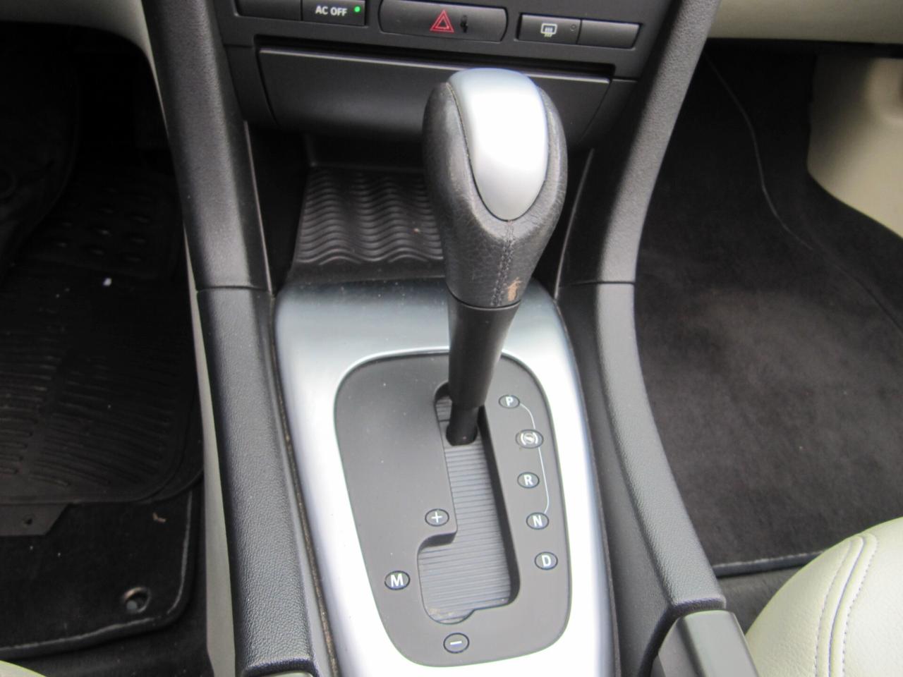 Saab 9-3 Cabriolet 1.9 TTiD 180CV Vector Sentronic