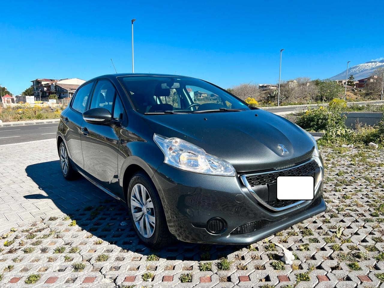 Peugeot 208 1.4HDI NEOPATENTATI CHIAMA 2013