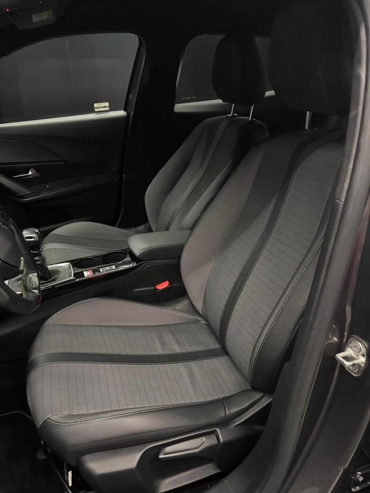 Peugeot 2008 1.2 130CV S&S GT Line