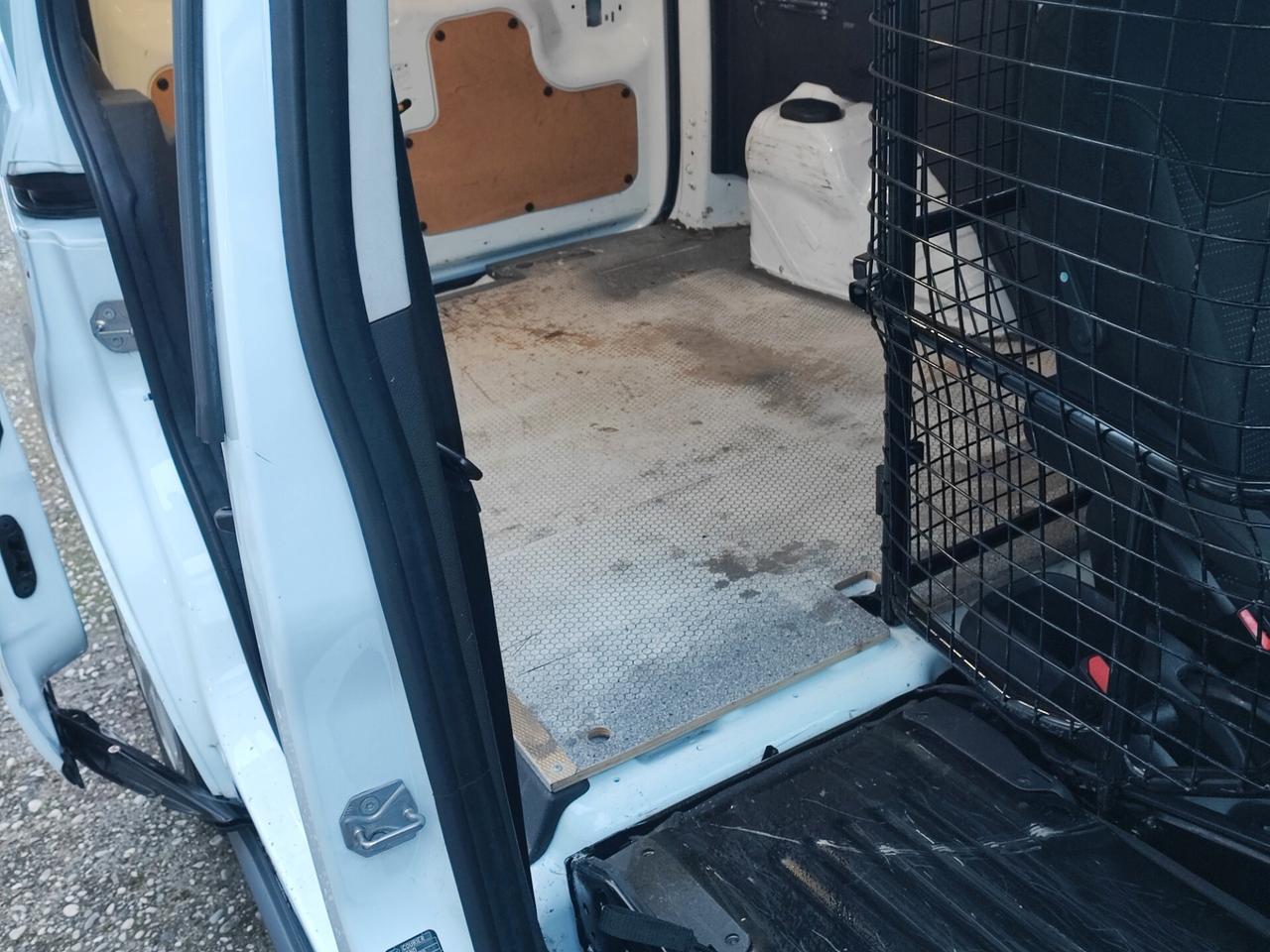 Ford Courier Tdci Euro 6 KM 143.000 IVA COMPRESA