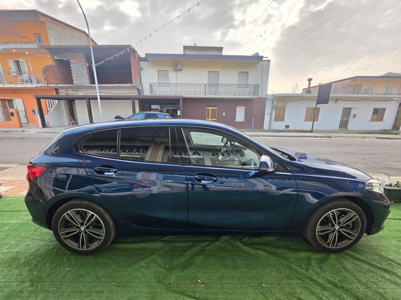 Bmw 120 120d xDrive 5p. Luxury