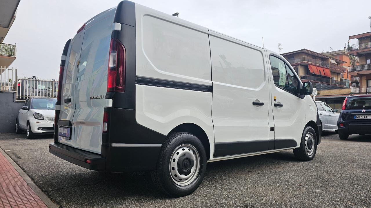 Renault Trafic T29 2.0 dCi 120CV PC-TN KOMFORT L1 H1 IVA MARGINE CARVERTICAL